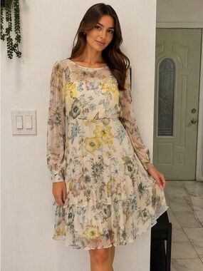 🌼 2 for $25 cupcakes & cashmere Cream Floral Long-Sleeve Tiered Dress